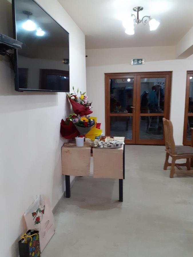 Pensiunea Bradul Dealu Stefanitei Buitenkant foto